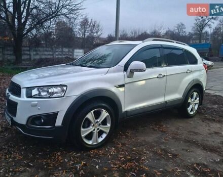 Белый Шевроле Каптива, объемом двигателя 2.23 л и пробегом 180 тыс. км за 14200 $, фото 1 на Automoto.ua