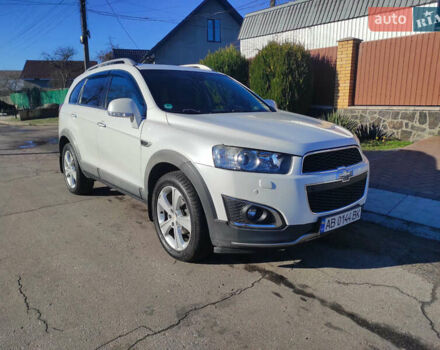 Белый Шевроле Каптива, объемом двигателя 2.23 л и пробегом 180 тыс. км за 13295 $, фото 1 на Automoto.ua