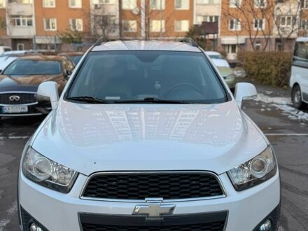 Шевроле Каптива 2013 в Киеве на Automoto.ua Белый Шевроле Каптива, объемом двигателя 2.4 л и пробегом 172 тыс. км за 11500 $, фото 1 на Automoto.ua