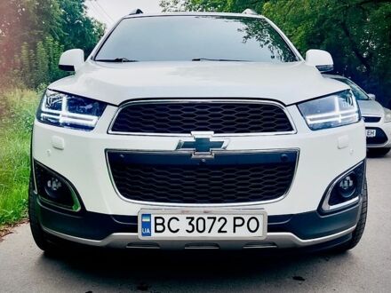Белый Шевроле Каптива, объемом двигателя 2.23 л и пробегом 270 тыс. км за 12300 $, фото 1 на Automoto.ua
