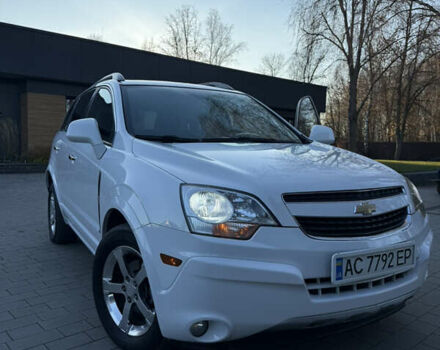 Белый Шевроле Каптива, объемом двигателя 2.38 л и пробегом 173 тыс. км за 9300 $, фото 1 на Automoto.ua