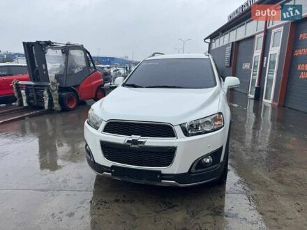 Шевроле Каптива 2015 в Львове на Automoto.ua Белый Шевроле Каптива, объемом двигателя 2 л и пробегом 114 тыс. км за 10900 $, фото 1 на Automoto.ua