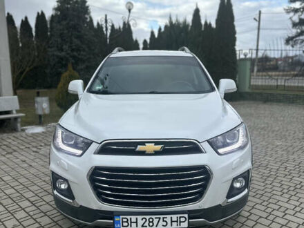 Шевроле Каптива 2017 в Самборе на Automoto.ua Белый Шевроле Каптива, объемом двигателя 2.23 л и пробегом 99 тыс. км за 18200 $, фото 1 на Automoto.ua