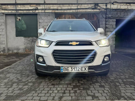 Белый Шевроле Каптива, объемом двигателя 2.23 л и пробегом 76 тыс. км за 17500 $, фото 1 на Automoto.ua