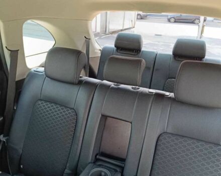 Бежевий Шевроле Каптіва, об'ємом двигуна 2.2 л та пробігом 100 тис. км за 18999 $, фото 16 на Automoto.ua