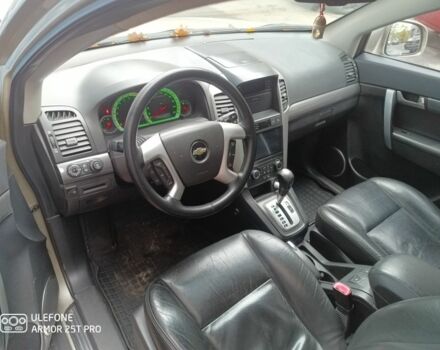 Шевроле Каптіва 2007 у Софіївська Борщагівка на Automoto.ua Бежевий Шевроле Каптіва, об'ємом двигуна 2.4 л та пробігом 289 тис. км за 5000 $, фото 4 на Automoto.ua