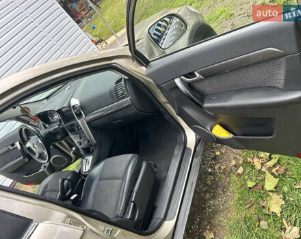 Шевроле Каптива 2007 в Богородчанах на Automoto.ua Бежевый Шевроле Каптива, объемом двигателя 2.41 л и пробегом 247 тыс. км за 7300 $, фото 7 на Automoto.ua