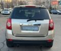 Бежевий Шевроле Каптіва, об'ємом двигуна 2.4 л та пробігом 155 тис. км за 6550 $, фото 8 на Automoto.ua