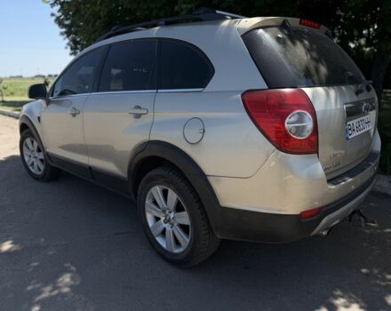 Бежевый Шевроле Каптива, объемом двигателя 2 л и пробегом 308 тыс. км за 4850 $, фото 1 на Automoto.ua