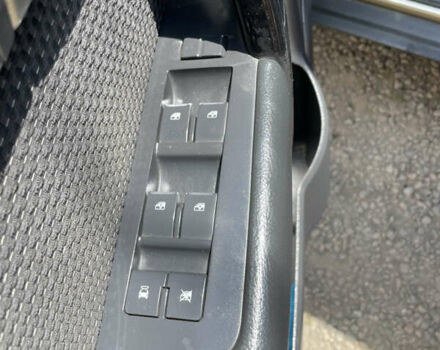 Бежевый Шевроле Каптива, объемом двигателя 2.41 л и пробегом 249 тыс. км за 8300 $, фото 14 на Automoto.ua