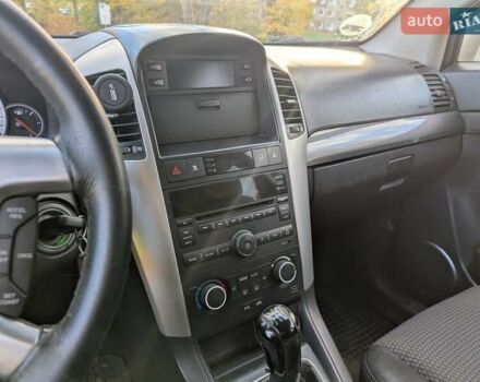 Бежевый Шевроле Каптива, объемом двигателя 2.41 л и пробегом 290 тыс. км за 4800 $, фото 1 на Automoto.ua