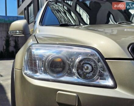 Шевроле Каптіва 2010 у Хмельницькому на Automoto.ua Бежевий Шевроле Каптіва, об'ємом двигуна 2.4 л та пробігом 166 тис. км за 9499 $, фото 17 на Automoto.ua