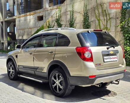 Шевроле Каптіва 2010 у Хмельницькому на Automoto.ua Бежевий Шевроле Каптіва, об'ємом двигуна 2.4 л та пробігом 166 тис. км за 9499 $, фото 7 на Automoto.ua