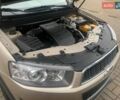 Бежевий Шевроле Каптіва, об'ємом двигуна 2.38 л та пробігом 184 тис. км за 10000 $, фото 16 на Automoto.ua