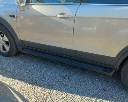 Бежевый Шевроле Каптива, объемом двигателя 2.23 л и пробегом 240 тыс. км за 10200 $, фото 4 на Automoto.ua