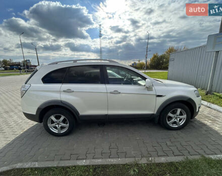 Бежевый Шевроле Каптива, объемом двигателя 2.2 л и пробегом 286 тыс. км за 10500 $, фото 5 на Automoto.ua