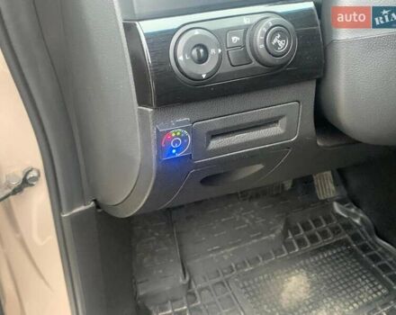 Бежевий Шевроле Каптіва, об'ємом двигуна 2.38 л та пробігом 184 тис. км за 10000 $, фото 10 на Automoto.ua