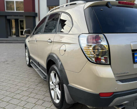 Бежевый Шевроле Каптива, объемом двигателя 3 л и пробегом 178 тыс. км за 12900 $, фото 21 на Automoto.ua