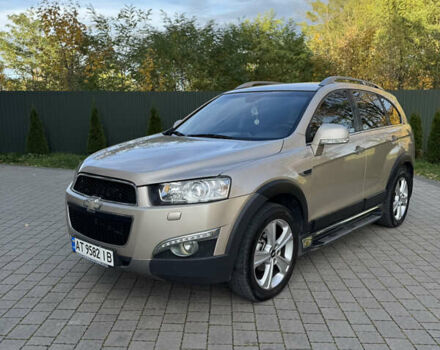 Бежевый Шевроле Каптива, объемом двигателя 3 л и пробегом 178 тыс. км за 12900 $, фото 6 на Automoto.ua