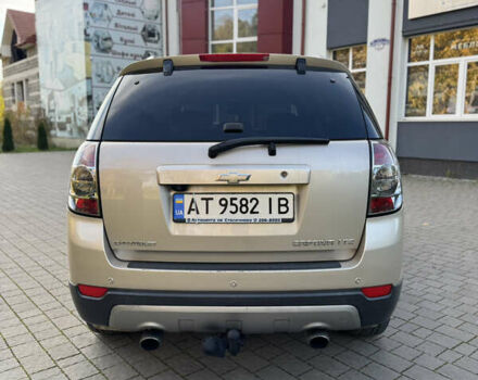 Бежевый Шевроле Каптива, объемом двигателя 3 л и пробегом 178 тыс. км за 12900 $, фото 18 на Automoto.ua