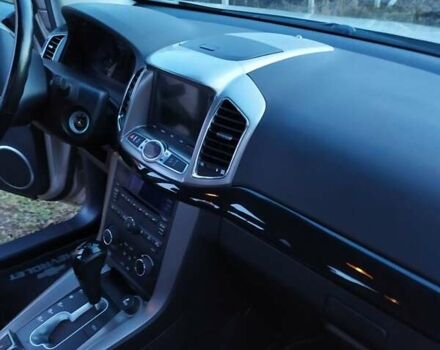 Бежевый Шевроле Каптива, объемом двигателя 3 л и пробегом 77 тыс. км за 12999 $, фото 8 на Automoto.ua