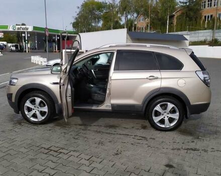 Бежевый Шевроле Каптива, объемом двигателя 3 л и пробегом 77 тыс. км за 12999 $, фото 24 на Automoto.ua