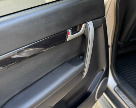 Бежевый Шевроле Каптива, объемом двигателя 3 л и пробегом 178 тыс. км за 12900 $, фото 42 на Automoto.ua