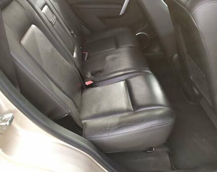 Бежевый Шевроле Каптива, объемом двигателя 3 л и пробегом 77 тыс. км за 12999 $, фото 22 на Automoto.ua