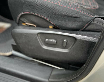 Бежевый Шевроле Каптива, объемом двигателя 2.38 л и пробегом 247 тыс. км за 9000 $, фото 8 на Automoto.ua