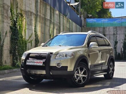 Шевроле Каптіва 2010 у Хмельницькому на Automoto.ua Бежевий Шевроле Каптіва, об'ємом двигуна 2.4 л та пробігом 166 тис. км за 9499 $, фото 1 на Automoto.ua