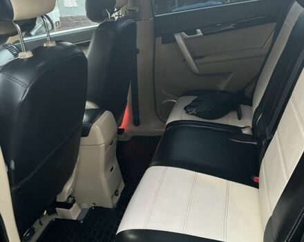 Черный Шевроле Каптива, объемом двигателя 2 л и пробегом 240 тыс. км за 7600 $, фото 5 на Automoto.ua