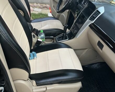 Черный Шевроле Каптива, объемом двигателя 2 л и пробегом 240 тыс. км за 7600 $, фото 2 на Automoto.ua