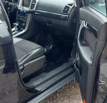 Чорний Шевроле Каптіва, об'ємом двигуна 2.4 л та пробігом 330 тис. км за 10033 $, фото 4 на Automoto.ua