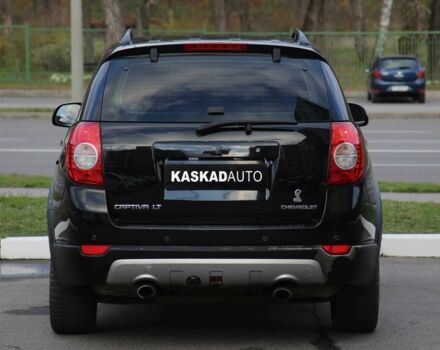 Черный Шевроле Каптива, объемом двигателя 2 л и пробегом 215 тыс. км за 8400 $, фото 4 на Automoto.ua