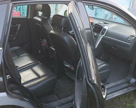 Черный Шевроле Каптива, объемом двигателя 2.4 л и пробегом 206 тыс. км за 3499 $, фото 5 на Automoto.ua