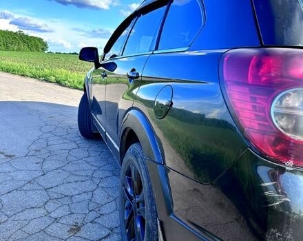 Черный Шевроле Каптива, объемом двигателя 2 л и пробегом 250 тыс. км за 7500 $, фото 3 на Automoto.ua