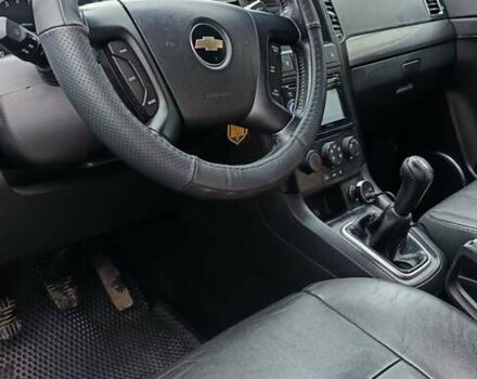 Черный Шевроле Каптива, объемом двигателя 2.41 л и пробегом 173 тыс. км за 7450 $, фото 13 на Automoto.ua