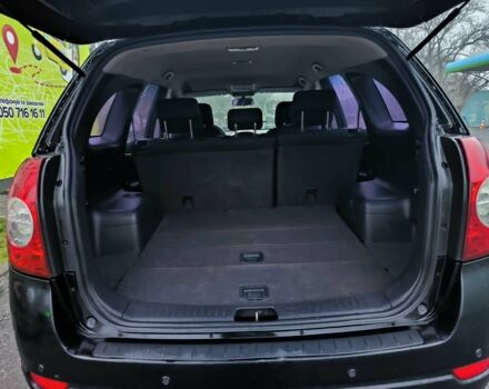 Черный Шевроле Каптива, объемом двигателя 2.4 л и пробегом 285 тыс. км за 6450 $, фото 16 на Automoto.ua