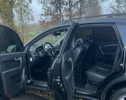 Черный Шевроле Каптива, объемом двигателя 1.99 л и пробегом 324 тыс. км за 7800 $, фото 21 на Automoto.ua