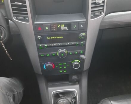 Черный Шевроле Каптива, объемом двигателя 2 л и пробегом 250 тыс. км за 4450 $, фото 6 на Automoto.ua