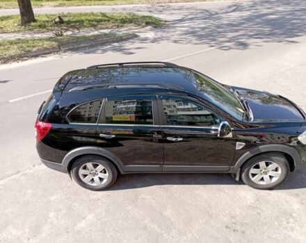 Черный Шевроле Каптива, объемом двигателя 2.4 л и пробегом 230 тыс. км за 7500 $, фото 1 на Automoto.ua