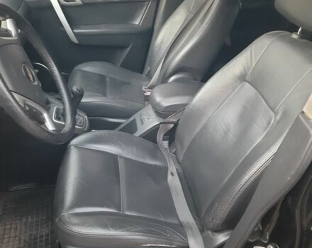 Черный Шевроле Каптива, объемом двигателя 2 л и пробегом 250 тыс. км за 4450 $, фото 5 на Automoto.ua