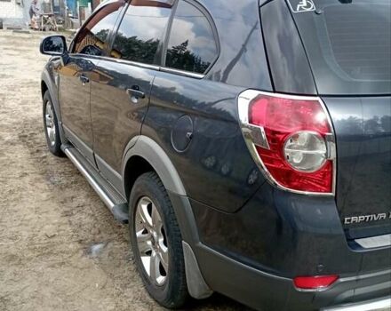 Черный Шевроле Каптива, объемом двигателя 2.4 л и пробегом 234 тыс. км за 8800 $, фото 9 на Automoto.ua
