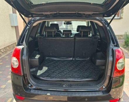 Черный Шевроле Каптива, объемом двигателя 3.2 л и пробегом 270 тыс. км за 8000 $, фото 15 на Automoto.ua