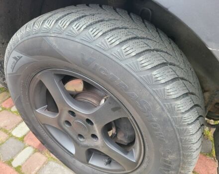 Черный Шевроле Каптива, объемом двигателя 2 л и пробегом 280 тыс. км за 4100 $, фото 2 на Automoto.ua