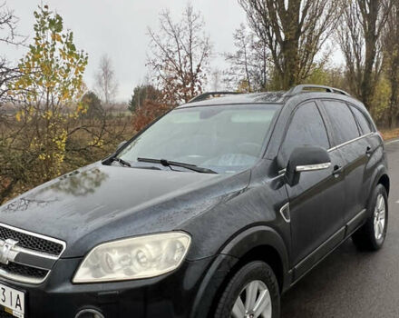 Черный Шевроле Каптива, объемом двигателя 1.99 л и пробегом 324 тыс. км за 7800 $, фото 6 на Automoto.ua