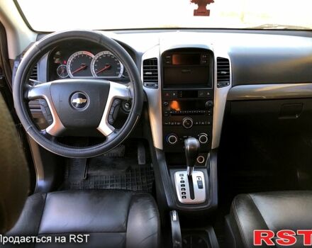 Черный Шевроле Каптива, объемом двигателя 2.4 л и пробегом 186 тыс. км за 7800 $, фото 7 на Automoto.ua