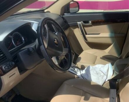 Черный Шевроле Каптива, объемом двигателя 2 л и пробегом 250 тыс. км за 6950 $, фото 5 на Automoto.ua