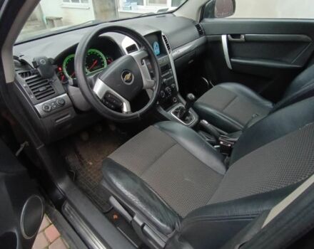 Чорний Шевроле Каптіва, об'ємом двигуна 2 л та пробігом 360 тис. км за 4000 $, фото 2 на Automoto.ua