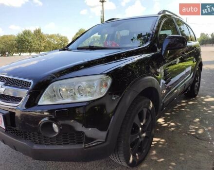 Чорний Шевроле Каптіва, об'ємом двигуна 2 л та пробігом 317 тис. км за 7000 $, фото 4 на Automoto.ua